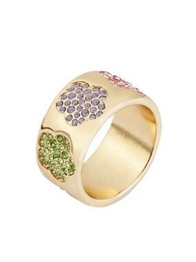 Gold Tone Ring with Floral Pattern Crystals  Sz 7